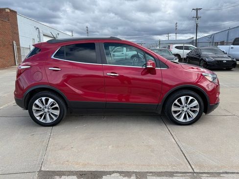 Used 2018 Buick Encore Preferred image 5