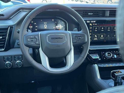 New 2026 GMC Sierra 1500 Denali w/ Denali Reserve Package AWD/4WD image 14