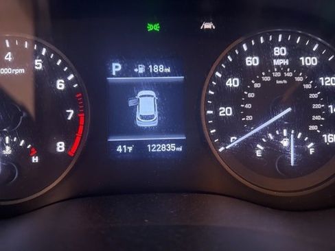 Used 2019 Hyundai Tucson SEL image 5