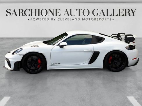 Used 2023 Porsche 718 Cayman GT4 RS RWD image 11