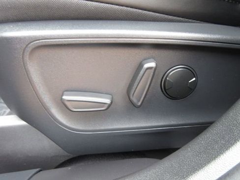 New 2025 Ford Escape ST-Line w/ Equipment Group 301A image 12