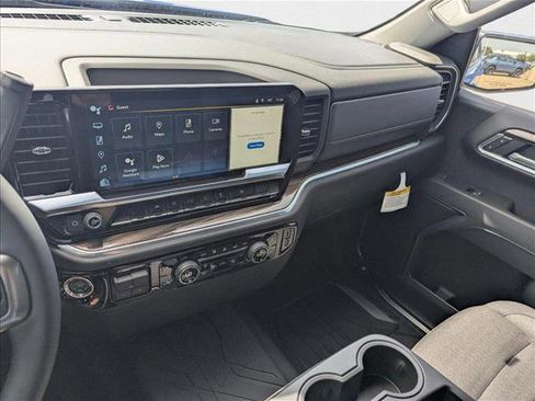 New 2025 Chevrolet Silverado 1500 LT image 14