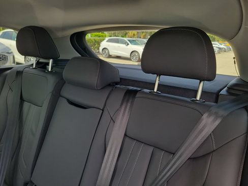 New 2026 Audi Q3 quattro 2.0T AWD/4WD image 27