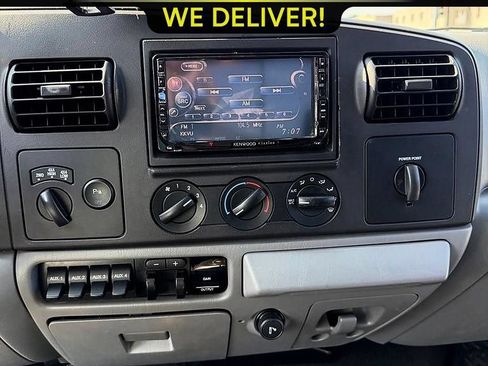 Used 2005 Ford F350 Lariat AWD/4WD image 17