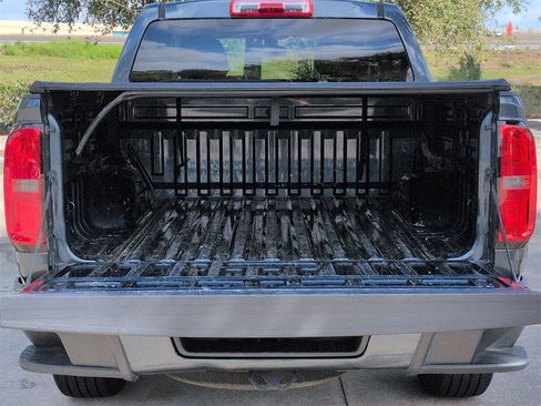 Used 2020 Chevrolet Colorado LT image 23