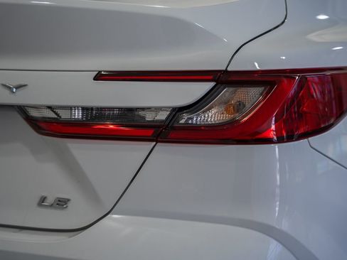 Used 2025 Toyota Camry LE FWD image 6