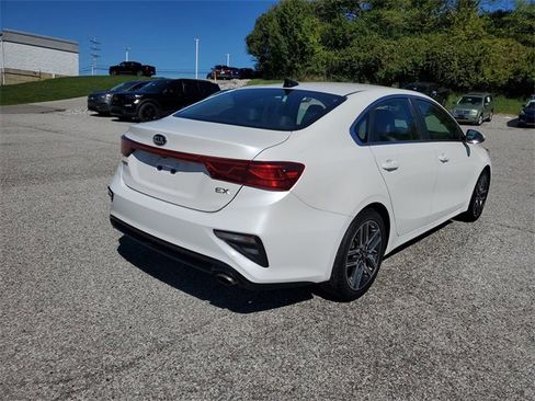 Used 2019 Kia Forte EX image 4