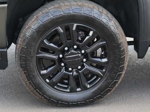Certified 2022 GMC Sierra 2500 Denali w/ Denali Ultimate Package AWD/4WD image 34
