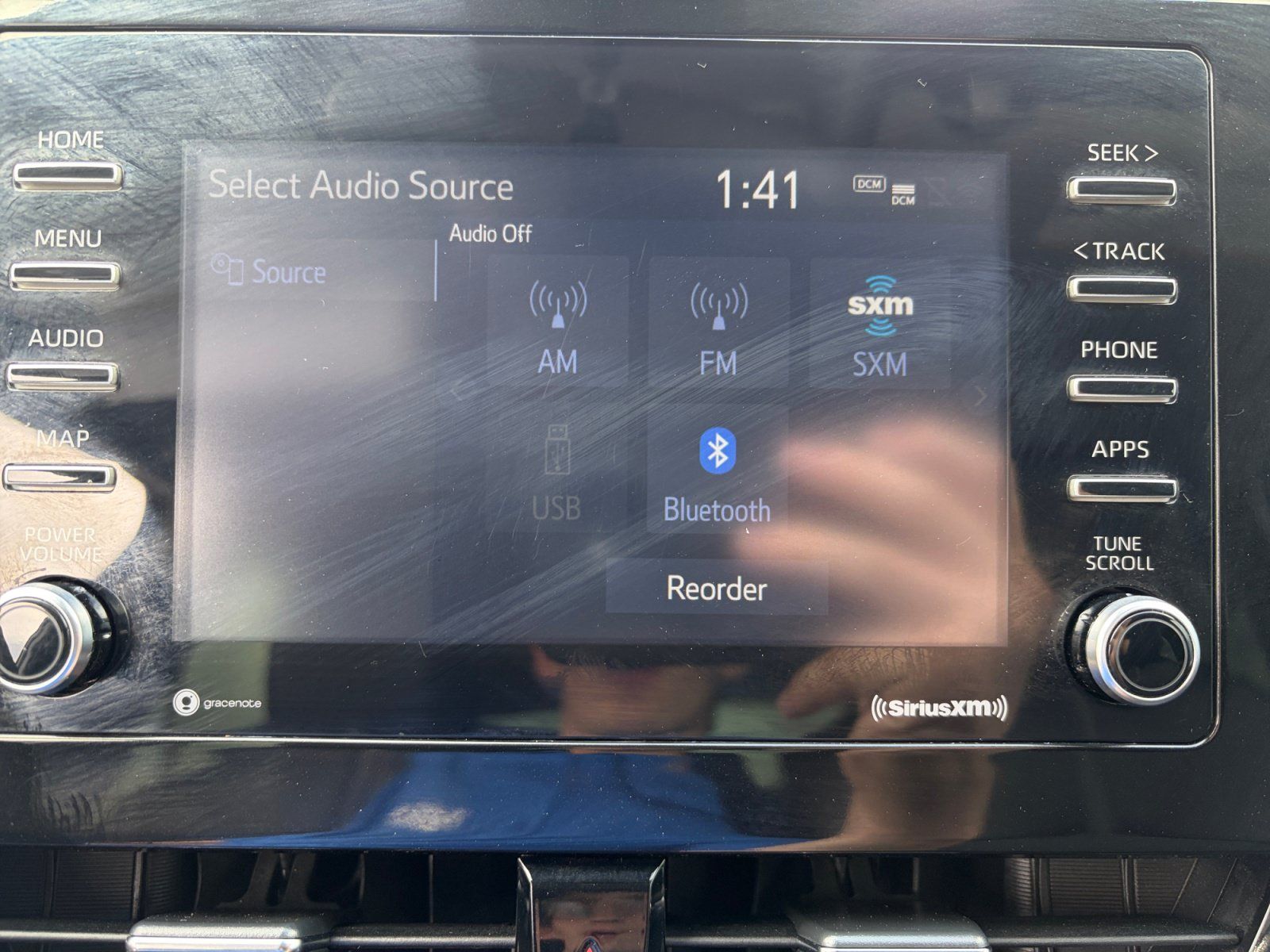 Used 2022 Toyota Camry SE FWD image 18