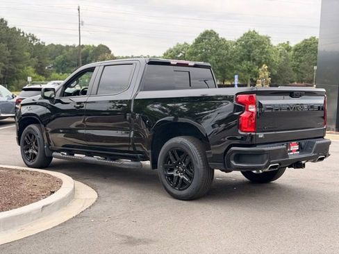 Used 2023 Chevrolet Silverado 1500 RST AWD/4WD image 9
