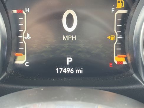 Used 2023 Jeep Gladiator Rubicon w/ LED Lighting Group image 10