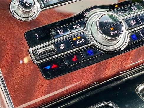 Used 2020 Lincoln Aviator Black Label w/ Dynamic Handling Package image 20