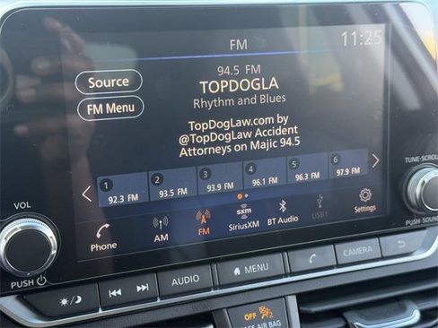 Used 2022 Nissan Altima 2.5 SR image 19