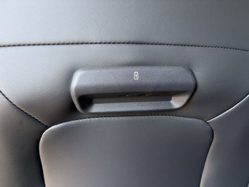 New 2025 Ford Expedition Platinum w/ Driver's Package image 50