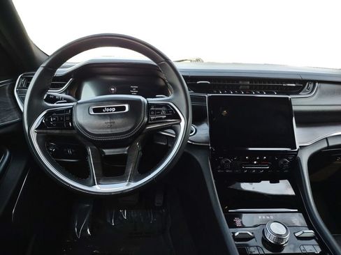 Used 2023 Jeep Grand Cherokee L Overland AWD/4WD image 14