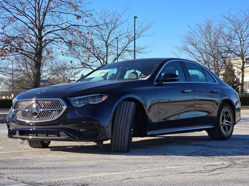 New 2026 Mercedes-Benz E 450 4MATIC Sedan image 13