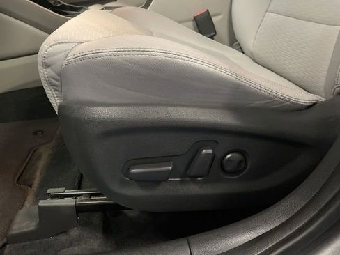 Used 2020 Hyundai Tucson SEL w/ Cargo Package AWD/4WD image 12