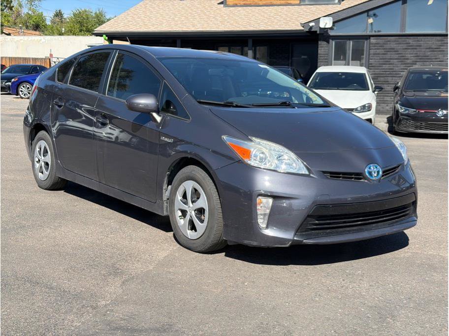 Used 2014 Toyota Prius Two FWD image 3