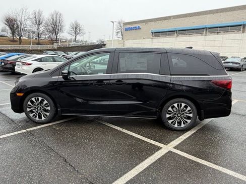 New 2026 Honda Odyssey Elite image 4
