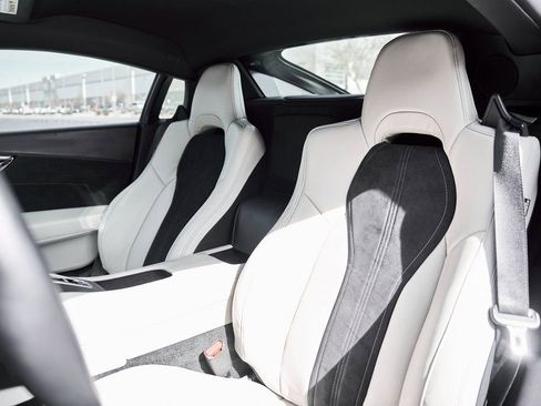 Used 2017 Acura NSX AWD/4WD image 42