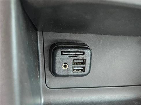 Used 2022 Chevrolet Colorado ZR2 AWD/4WD image 27