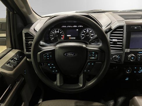 Used 2020 Ford F350 XLT image 23