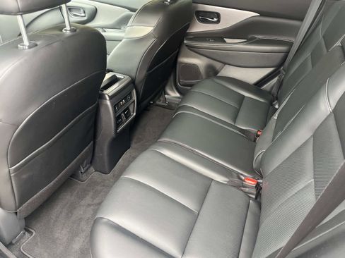 Used 2024 Nissan Murano SL image 14