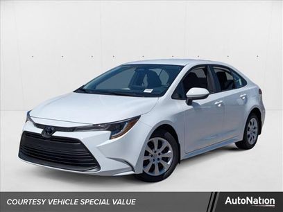 New 2025 Toyota Corolla LE