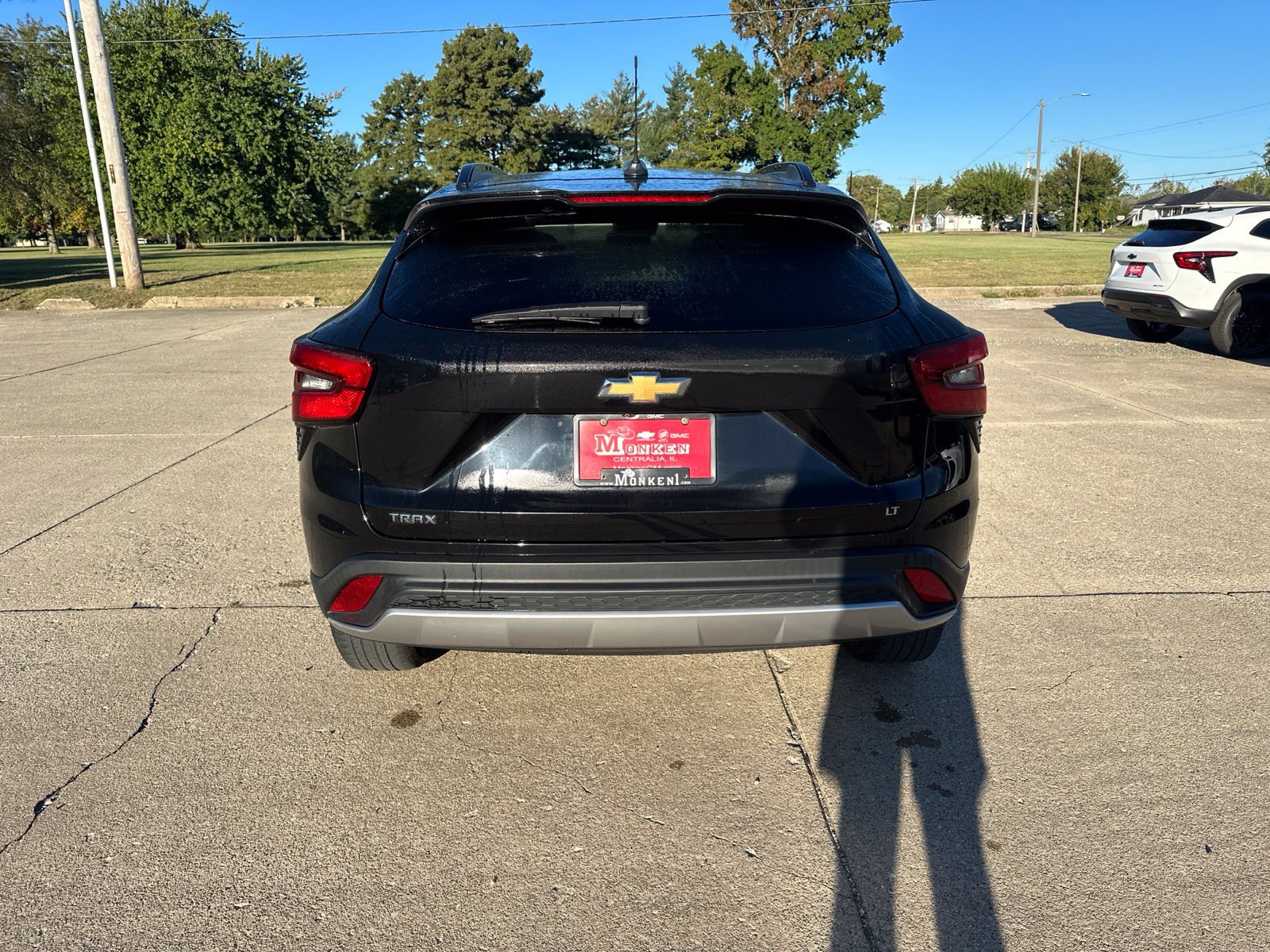 Used 2024 Chevrolet Trax LT w/ LT Convenience Package FWD image 4