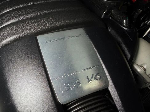 Used 2015 Porsche Panamera 4 AWD/4WD image 12