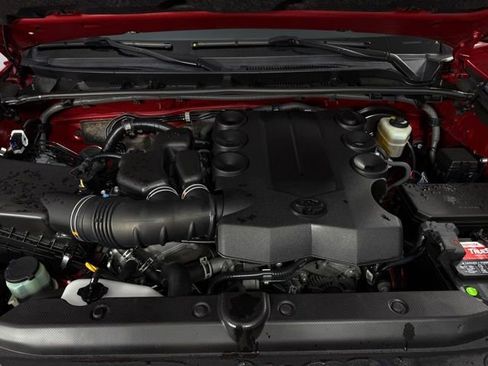 Used 2021 Toyota 4Runner SR5 image 13