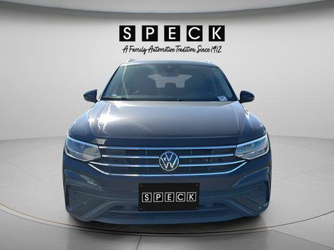 Used 2024 Volkswagen Tiguan SE AWD/4WD image 14