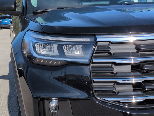 New 2026 Ford Explorer Active w/ Active Comfort Package RWD image 9
