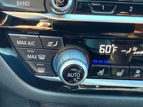 Used 2023 BMW 530i xDrive image 19