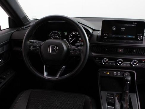 Used 2025 Honda CR-V Sport image 8