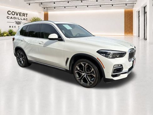 Used 2021 BMW X5 sDrive40i w/ Premium Package RWD image 1