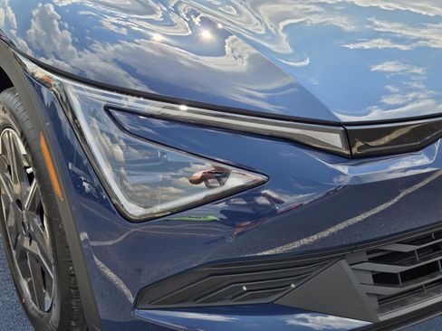 New 2025 Kia EV6 Light image 3
