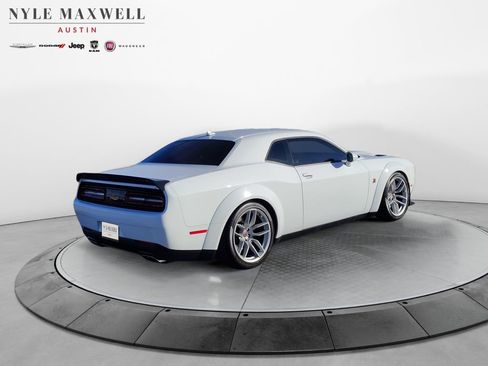 Used 2021 Dodge Challenger R/T Scat Pack image 16