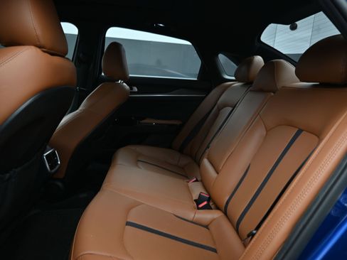 Used 2023 Kia K5 GT w/ GT1 Package image 18