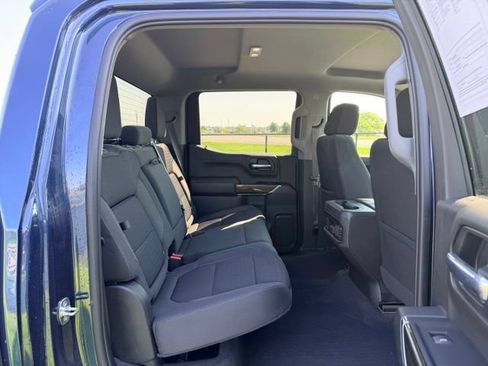 Certified 2022 Chevrolet Silverado 1500 RST AWD/4WD image 9
