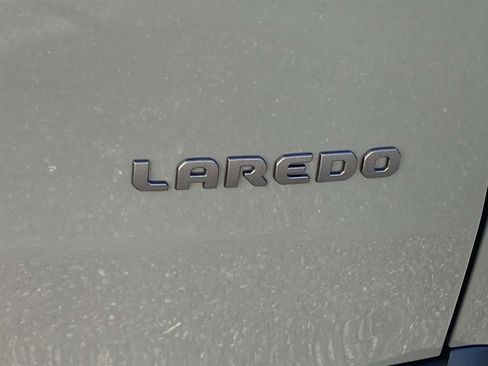 New 2026 Jeep Cherokee Laredo AWD/4WD image 10
