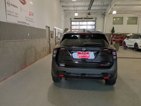 New 2026 Nissan Kicks SR w/ SR Premium Package image 4