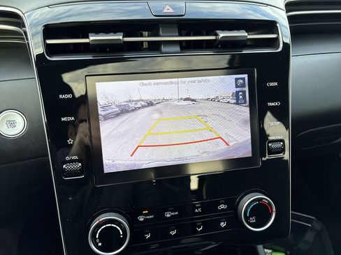 Certified 2022 Hyundai Santa Cruz SEL w/ Activity Package image 18