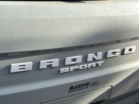 Used 2021 Ford Bronco Sport Badlands image 11