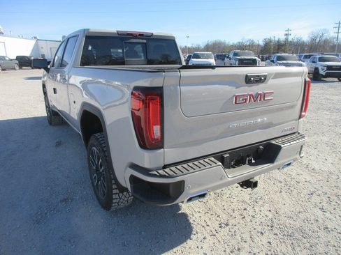 New 2026 GMC Sierra 1500 AT4 w/ AT4 Premium Package image 9