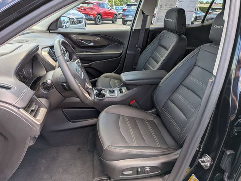 Certified 2024 GMC Terrain Denali w/ Denali Premium Package AWD/4WD image 18