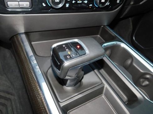 Used 2024 Chevrolet Silverado 1500 LT Trail Boss w/ Protection Package AWD/4WD image 16