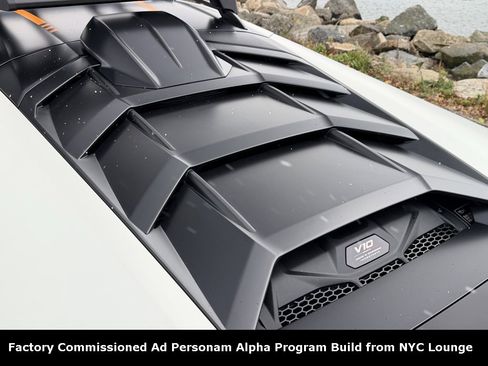 Used 2024 Lamborghini Huracan Sterrato image 25