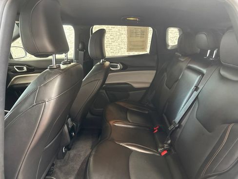 Used 2023 Jeep Compass Limited AWD/4WD image 13