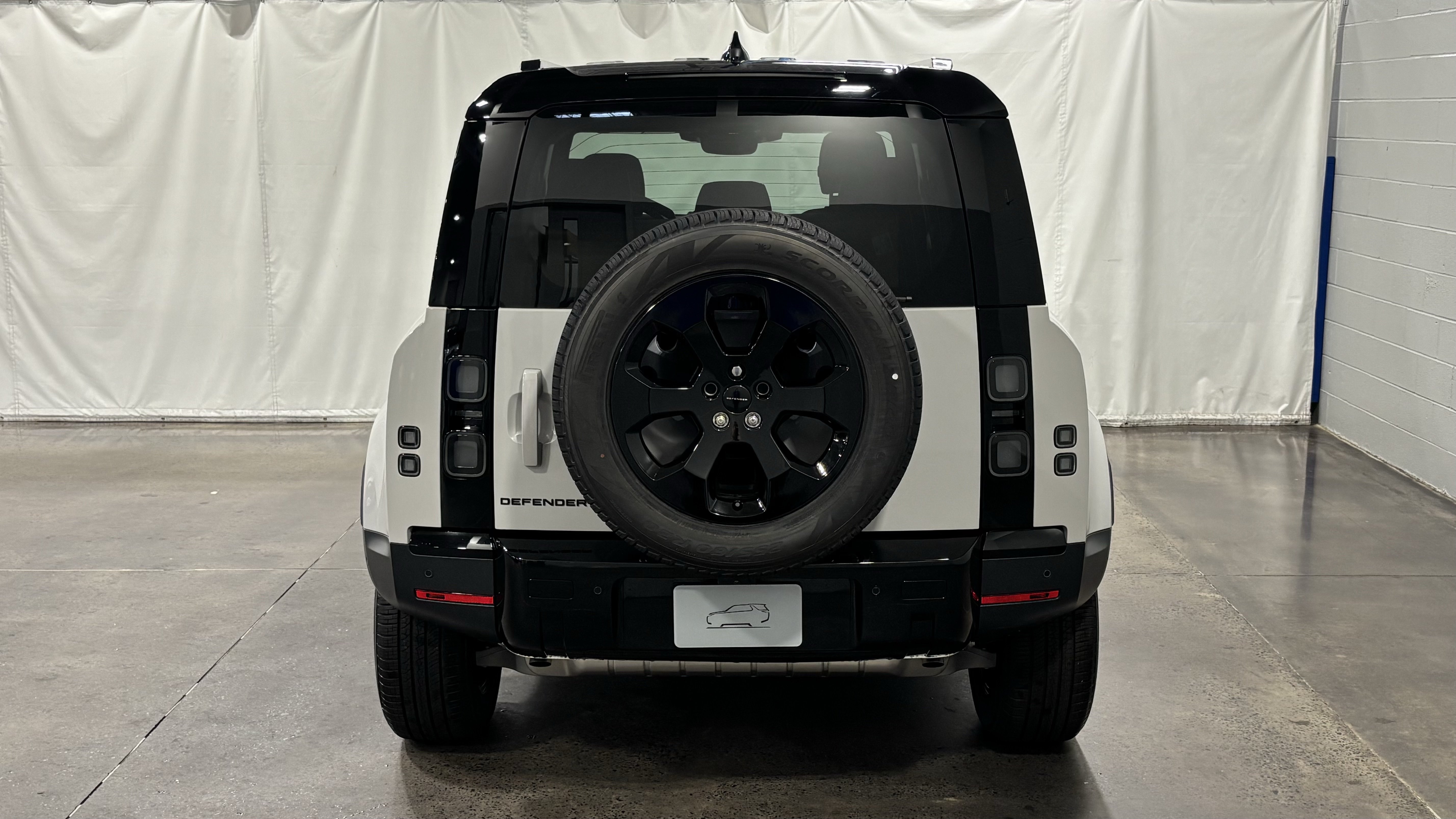 New 2026 Land Rover Defender 110 S AWD/4WD image 8